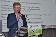 Dr. Reinhard Bader